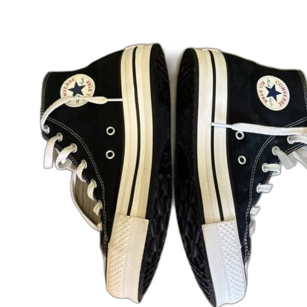 Converse Chuck Taylor All Star High-Top Sneakers | Kids | Black Size 5